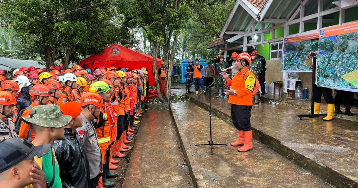 Korban Meninggal Longsor Bandung Barat Bertambah, Pencarian Puluhan Orang Dilanjutkan