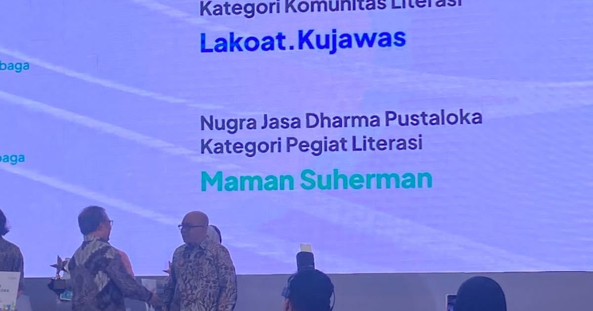 Maman Seherman Dihadiahi Nugra Jasa Dharma Pustaloka Dari Perpusnas, IWO Bangga