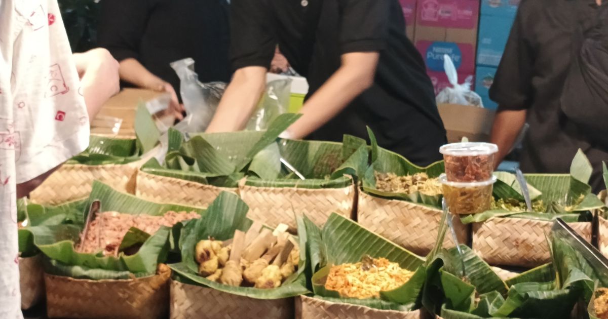 Ngabuburit Ramadan Dan Tradisi Berburu Takjil