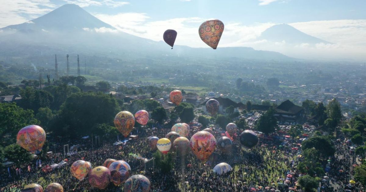 Suasana Festival Balon Udara dalam rangka Idulfitri 2026 diselenggarakan Minggu, 29 Maret 2026 di Wonosobo, Jawa Tengah (Foto/Ditjen Hubud Kemenhub)