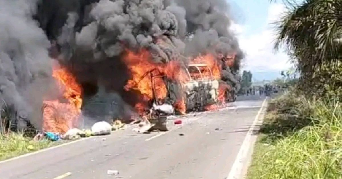 Kebakaran akibat tabrakan bus penumpang ALS dan truk tangki di Jalan Lintas Sumatera di Desa Karang Jaya, Muratara, Sumsel pada Rabu, 6 Mei 2026 menewaskan 16 orang (Foto/BPBD Muratara)