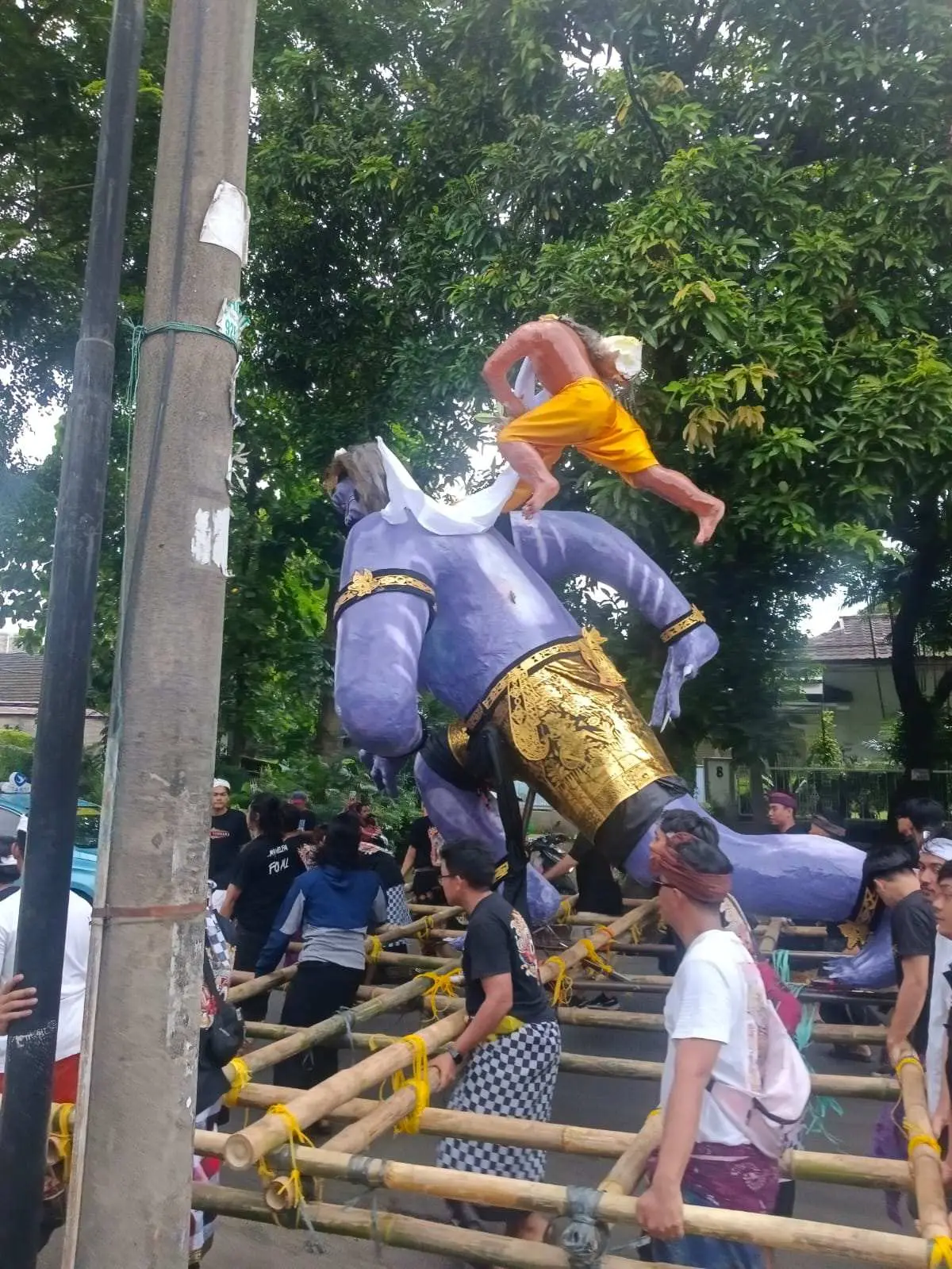 Pawai Ogoh-Ogoh di Jakarta Jelang Perayaan Nyepi Umat Hindu