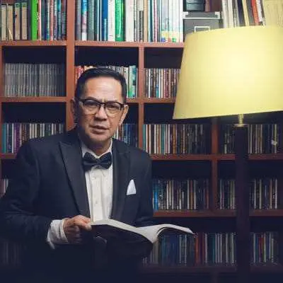 Aktor Ray Sahetapy Dikebumikan Usai Salat Jumat