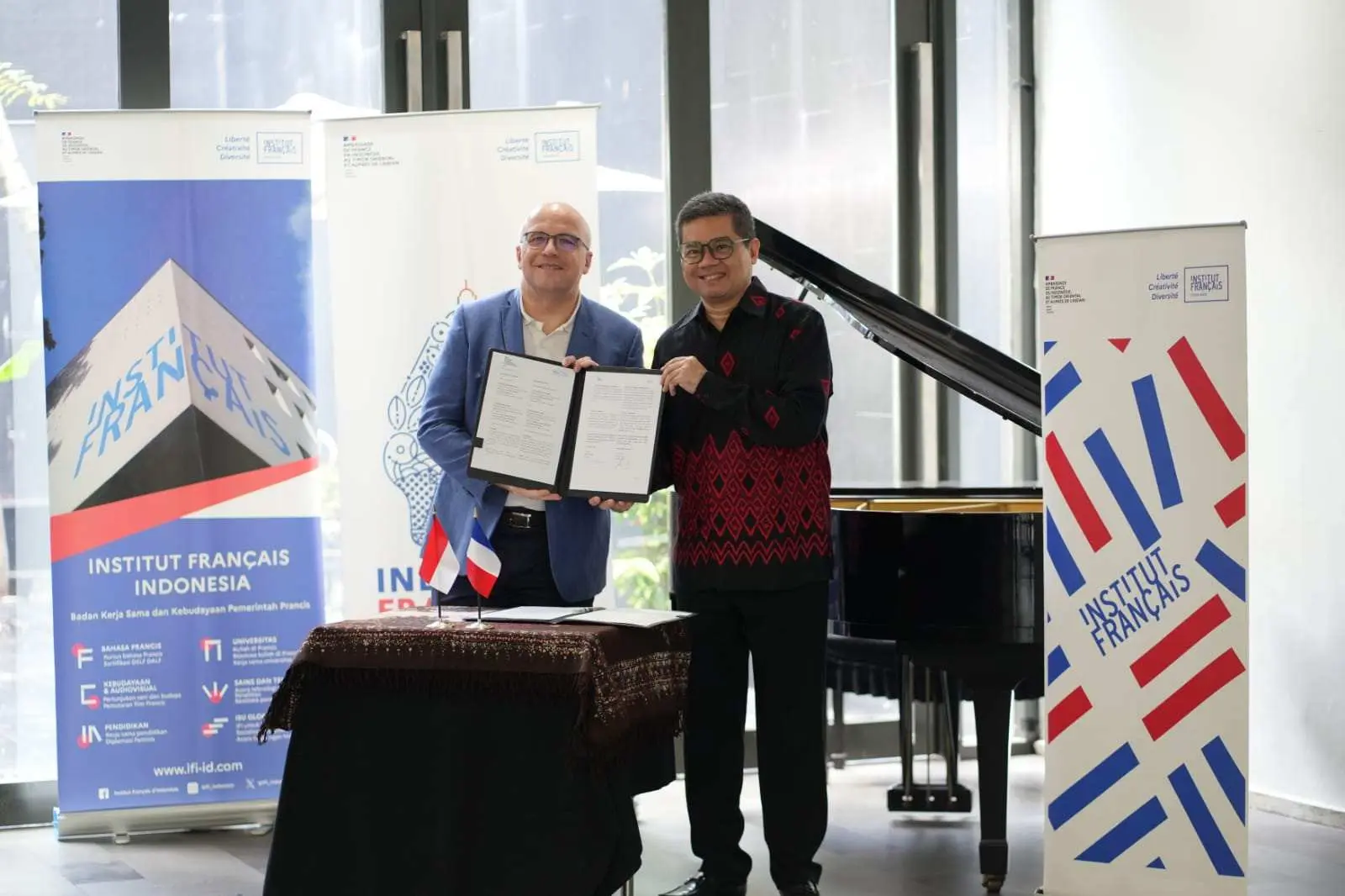 Kedubes Prancis di Jakarta Dan Ananda Sukarlan Center Kolaborasi Terkait Musik Klasik