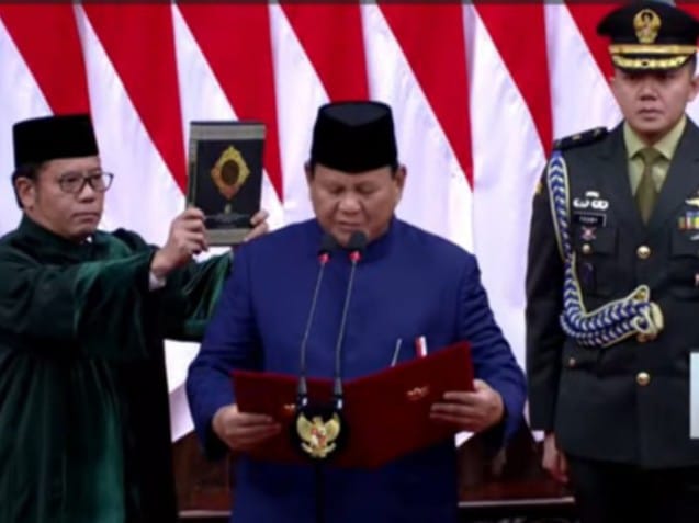 Indonesians Welcome New President Prabowo Subianto